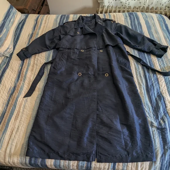 Vintage La Vogue Women's Deep Blue Trench Coat - Picture 2 of 10